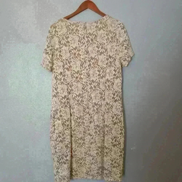 Cardalite Women's Dress Nude/tan sequined 2X - Picture 6 of 15